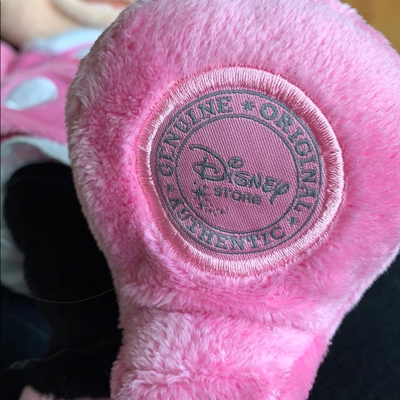 Minnie Mouse stuffed animal - Picture 3 of 4